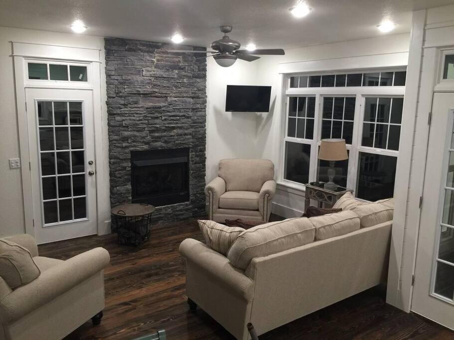 Primrose Cottage - Private Lake, Hot Tub, Atv Trails Mena Exterior foto